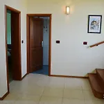 Villa Gardena With Private Pool Šišan