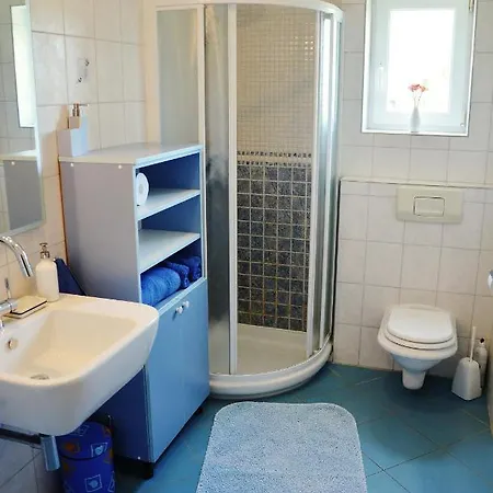 Gardena With Private Pool Šišan