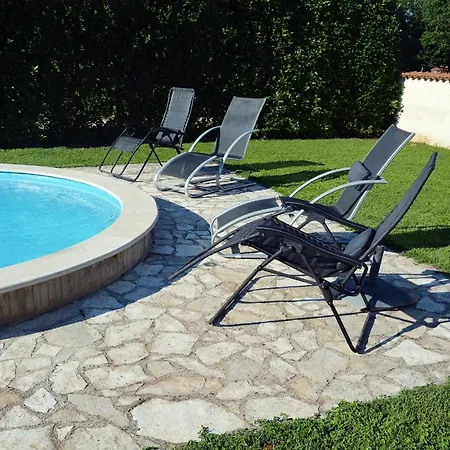 Gardena With Private Pool Villa Sisan