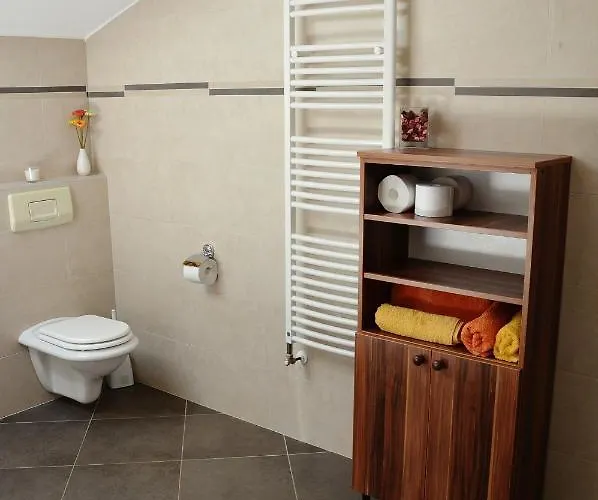 Gardena With Private Pool Villa *