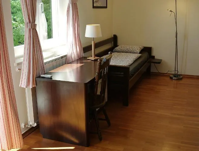 Gardena With Private Pool Vila *